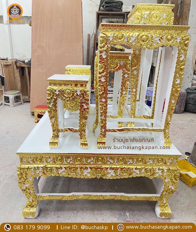 โต๊ะหมู่ไม้เบญจพรรณ แกะลายดอกไม้ ปิดทองเค หมู่ 7 หน้า 10 ( ข้าง ).
